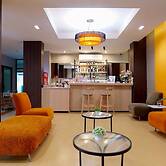 De Hug Hotel & Residence