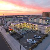 Alante Oceanfront Motor