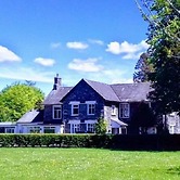 Bluebird Lodge and Waterhead Apartment