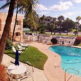 Coral Key Inn