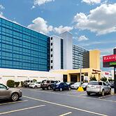 Ramada Plaza by Wyndham Virginia Beach Oceanfront