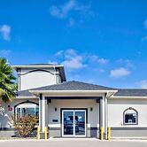 Studio 6 Pleasanton, TX