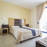 Ticho's Greenblu Hotel