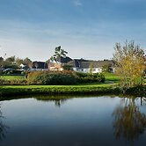 Sandford Springs Hotel & Golf Club