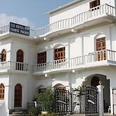 Hotel Isabel Palace