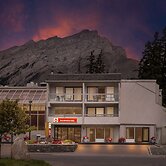 Best Western Plus Banff International Lodge