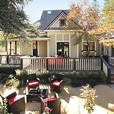 Grape Leaf Inn