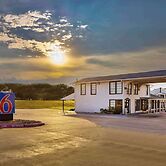 Motel 6 Bryan, TX - College Station