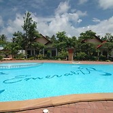 Lanta Emerald Bungalow