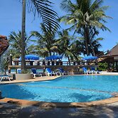 Lanta Il Mare Beach Resort