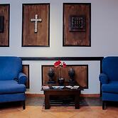 La Posada Hotel & Beach Club