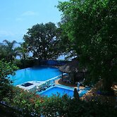 Oasis International Hotel