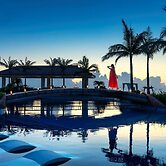 Oriental Hotel Okinawa Resort & Spa