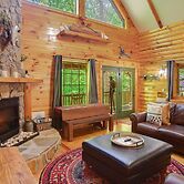 Tree Top Lodge - Gorgeous Lake Cabin With Hot Tub & Magnificent Views 