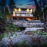 Stone Cove Waterfront Adults Only B&B