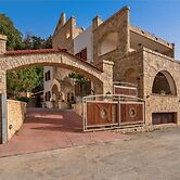 Grandpas House Agia Pelagia