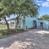 Fisherman's Inn 2 Bedroom Home by RedAwning