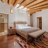 Ranchitos - Private Luxury Home With Swimming Pool