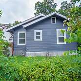 Remodeled Modern 1br/1ba Apt #1 Near Downtown