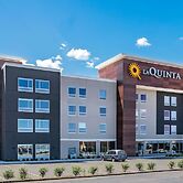 La Quinta Suites by Wyndham South Bend Notre Dame Area