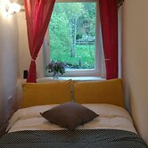 Sandomil Riverbeach Tiny House