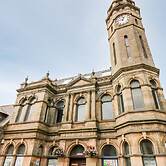 The Court Room at The Institute Executive Apartments