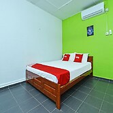 OYO 90315 Chalet Pantai Rantau Panjang