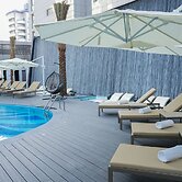 Al Khoory Sky Garden Hotel