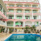 LA JOIE PLAZZA HOTEL