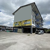 OYO Home 90295 Beacon Homestay Kuching