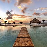 Hol Chan Reef Resort & Villas