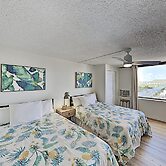 Hawaiian Monarch 2108 Condo by RedAwning