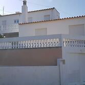 Lagoa 5 bed house- Red Ba Accomm UK