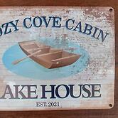 Kozy Cove Cabin - 1 Block to Lake Boat Launch - Covered Boat Parking -