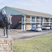 Lebo Inn