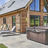 Holly Lodge