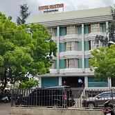 Hotel Geetha International