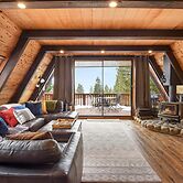 Lakeview Tree House