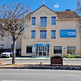 Kyriad Direct Arpajon