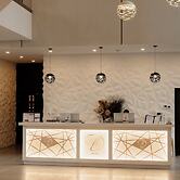 Hotel Dali Val d'Europe, Tapestry Collection by Hilton