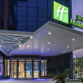 Holiday Inn Express Yangjiang City Center by IHG