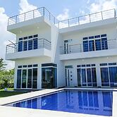 Mandalay Coast Cabaña Cerca A La Playa