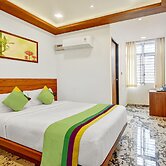 Itsy Hotels Shrey'S Inn, 2.5 Kms To Mahatma Gandhi Park