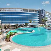 The WB Abu Dhabi, Curio Collection by Hilton