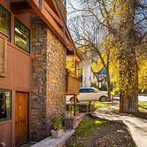 Fox Crossing Luxury Home