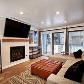 St. Anton Wooded View 1-bedroom Condos w/ Complimentary Hot Drinks