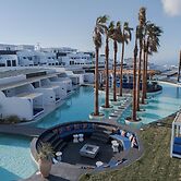 Cresanto Luxury Suites