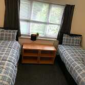 Bridge House 5 Beds up to 8 People Contractors Reunions Long or Short 