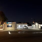 ERTH INN by AGA Bell Gardens