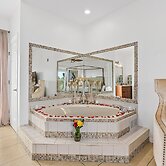 Golden Magnolia Resort & Spa